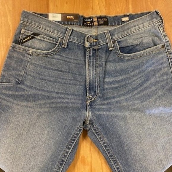 Ariat Men's Rebar M4 Boot Cut Jean - NWT - Picture 3 of 4